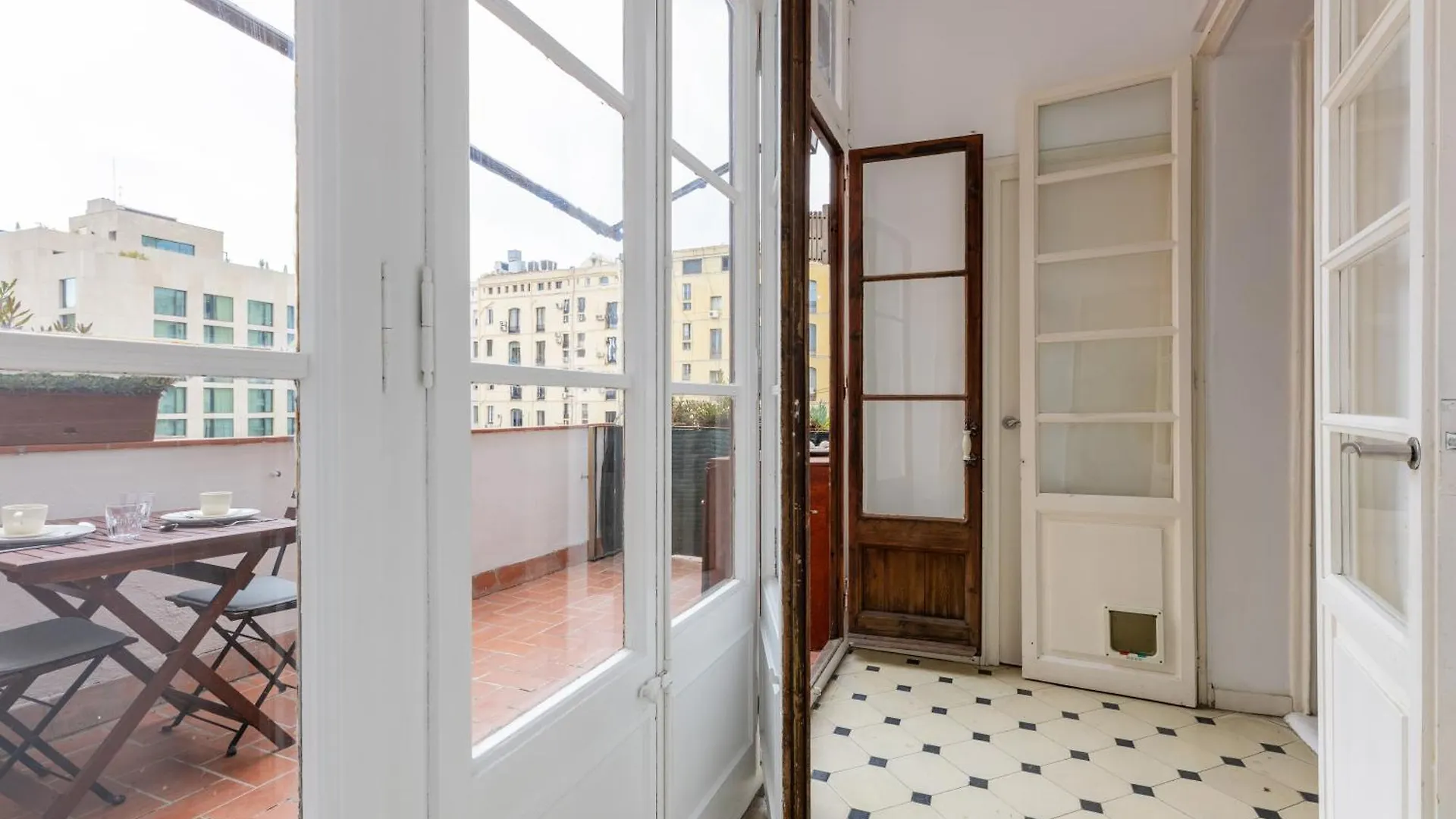 Lodging Apartments Paseo De Gracia Barcelona 0*,