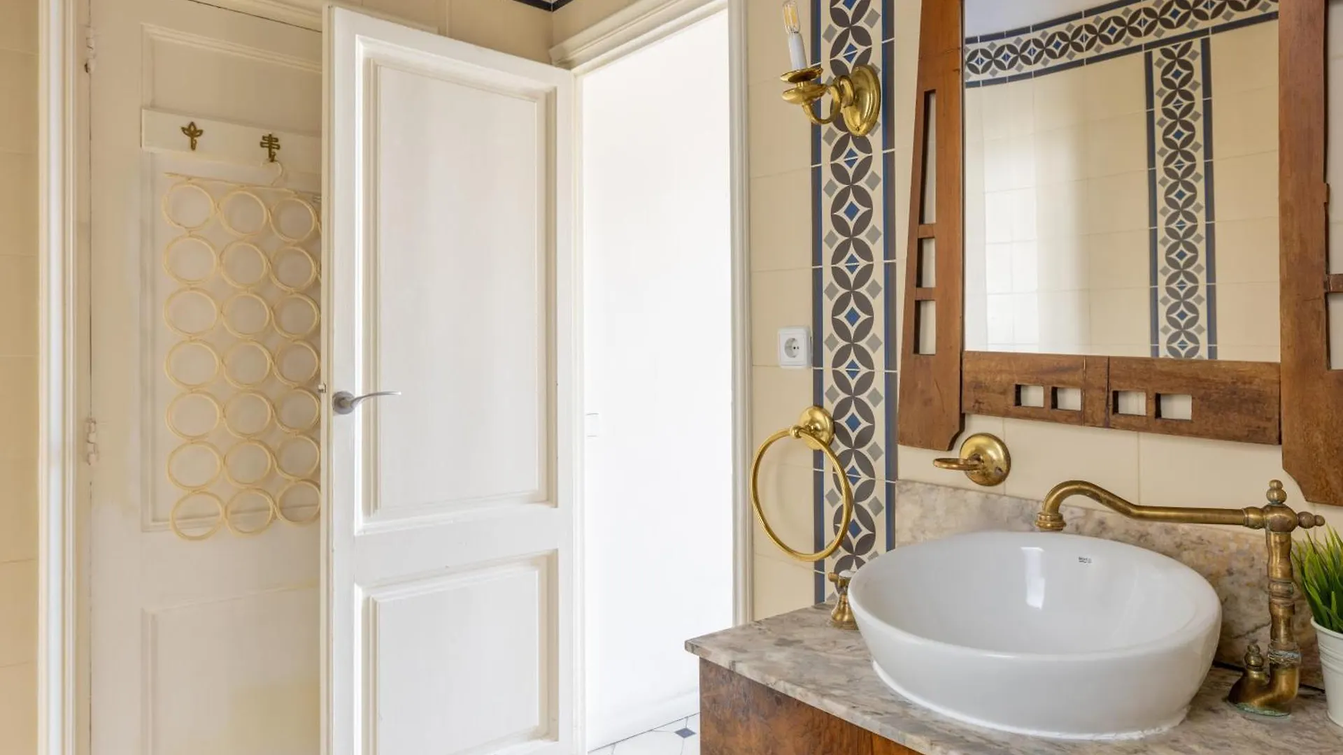 Lodging Apartments Paseo De Gracia 巴塞罗那